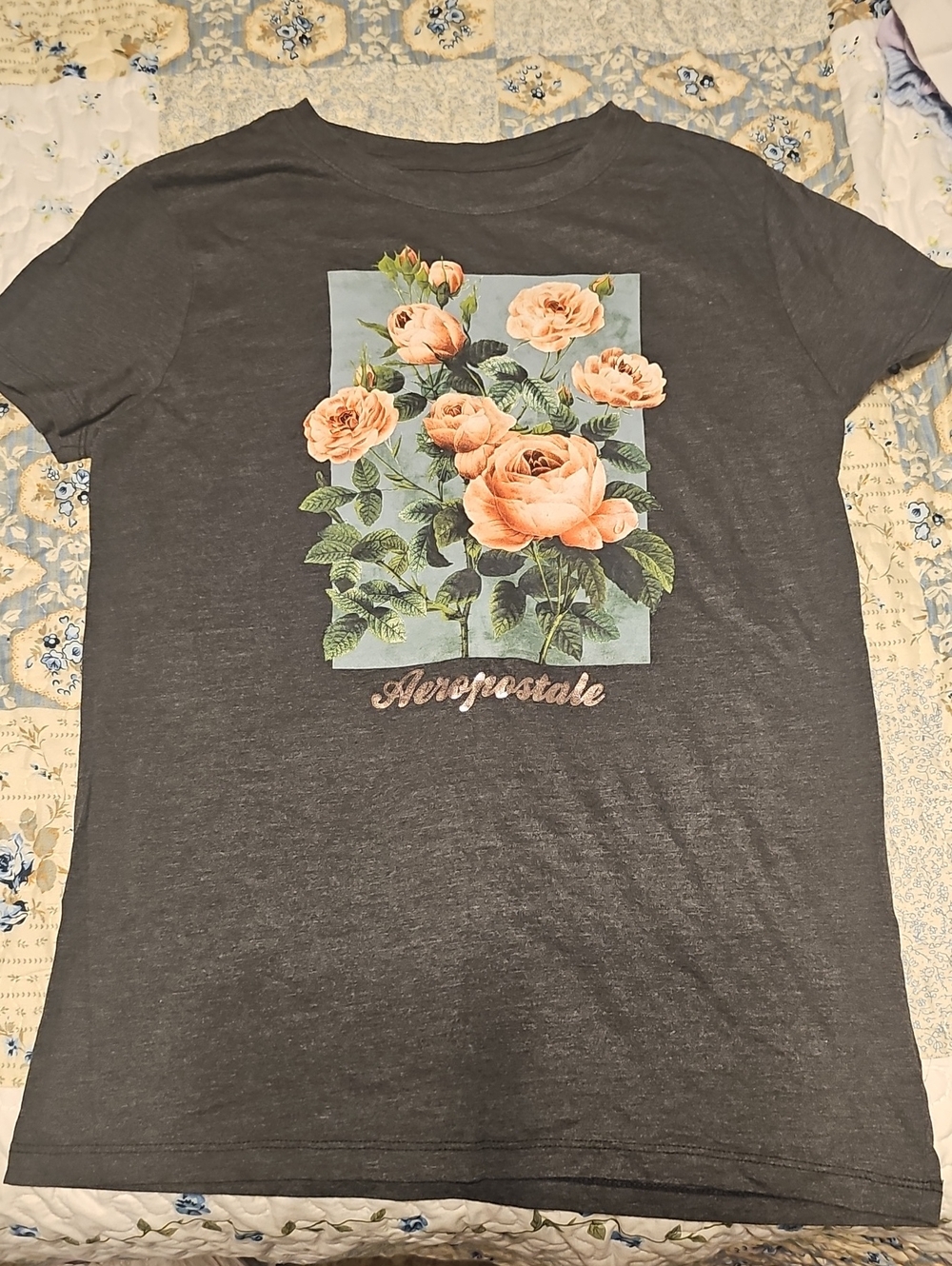 Aeropostale Charcoal Tee with Peach Rose Print